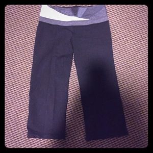 Lululemon reversible crops