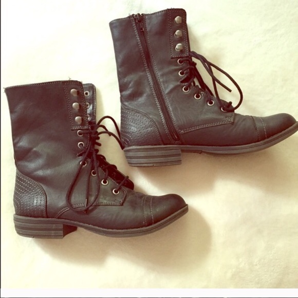 Brand new American rag combat boots