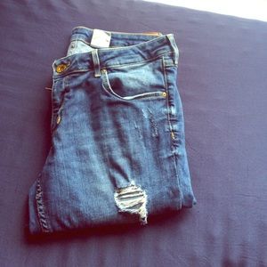 Super skinny low waist denim jeans 😻