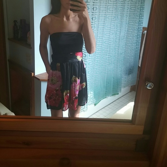 Strapless mini dress.