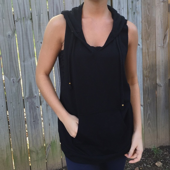 Boutique Buy Outerwear - Sleeveless Hoodie SIZE M! LIKE NEW