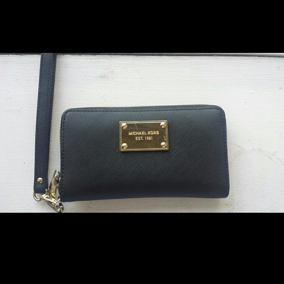 Michael Kors black and gold wallet