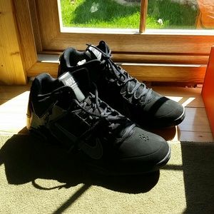 Nike size 11.5 mens athletic shoes