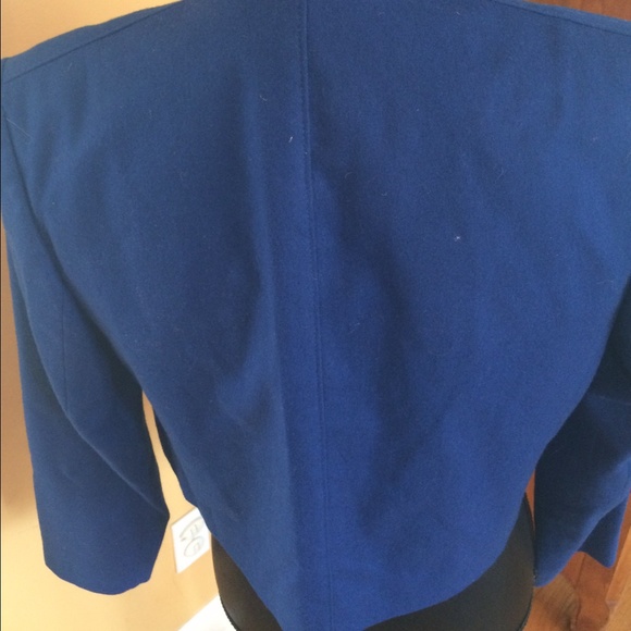 Sold in bundle - Picture 2 of 3