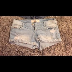 Light wash shorts