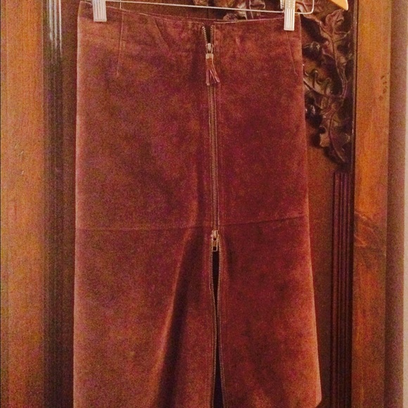 Isaac Mizrahi suede skirt
