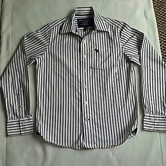 Button up Abercrombie shirt