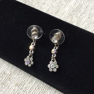 Sparkling earrings