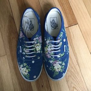 Floral vans