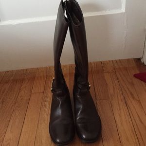 Tory burch boots