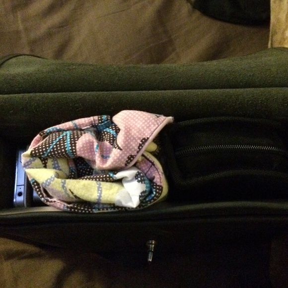 🚫sold🚫🎉HP🎉Gorgeous Gray Coach willis Bag - Picture 2 of 4