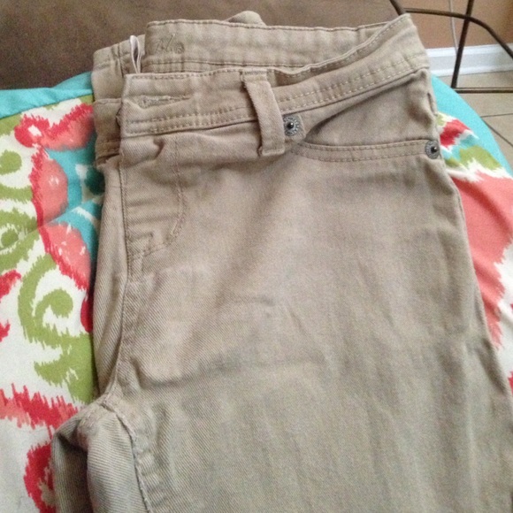 Khaki skinny jeans