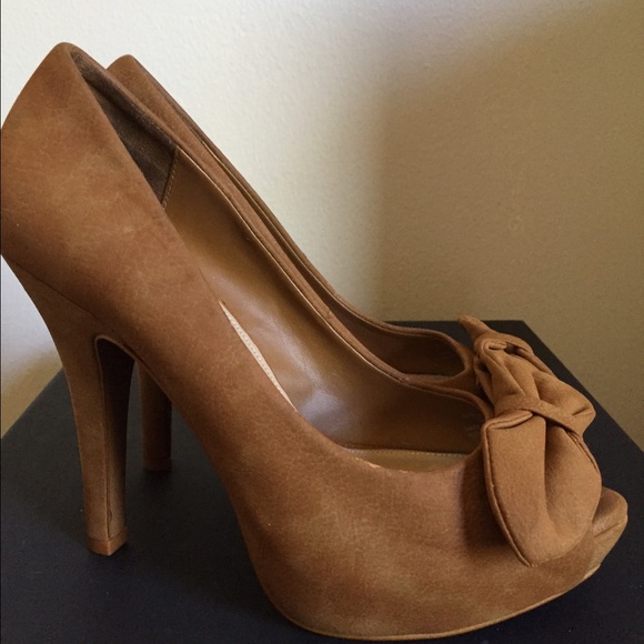 Zara camel pumps 38/7.5