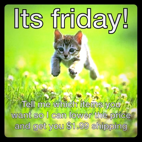Closet clear out!! Like, comment, share $1.99