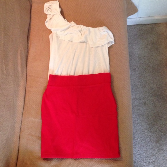 Red high waisted skirt