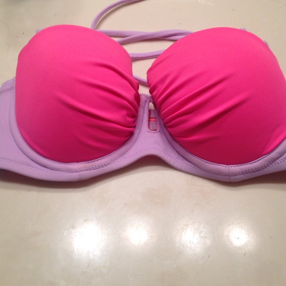 Victoria's Secret Accessories - Victoria secret bathing suit top 32 B