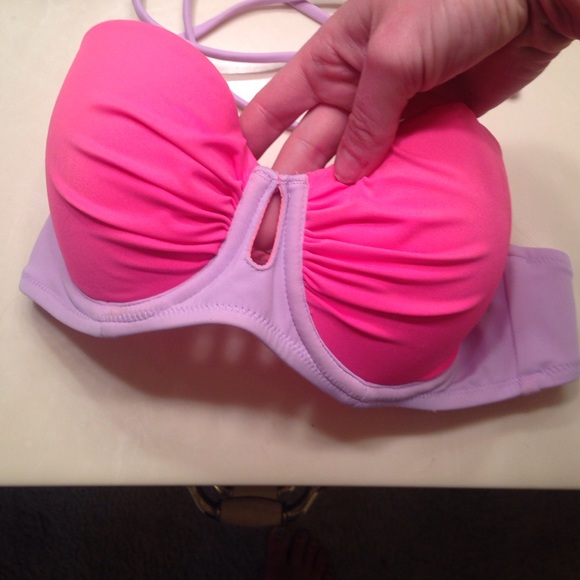 Victoria secret bathing suit top 32 B - Picture 2 of 4