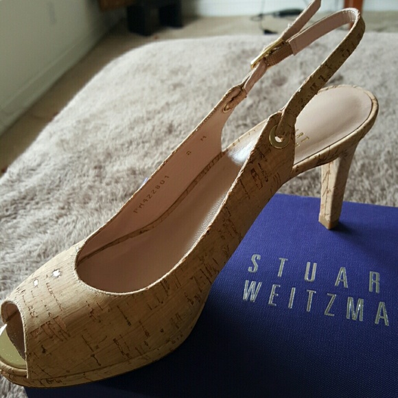BRAND NEW! Stuart Weitzman