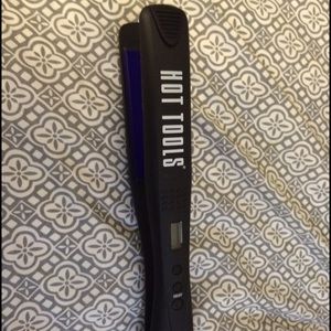 Hot Tools flat iron