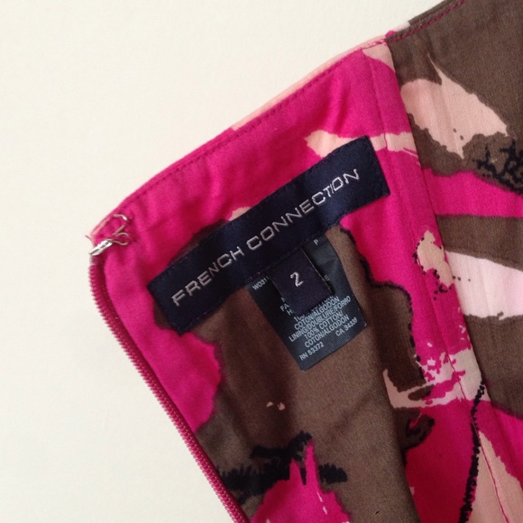 โ๏ธLAST CHANCE ๐ French Connection strapless dress - Picture 4 of 4