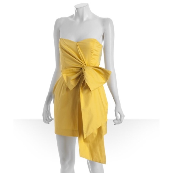 โ๏ธLAST CHANCE ๐ French Connection strapless dress - Picture 2 of 4