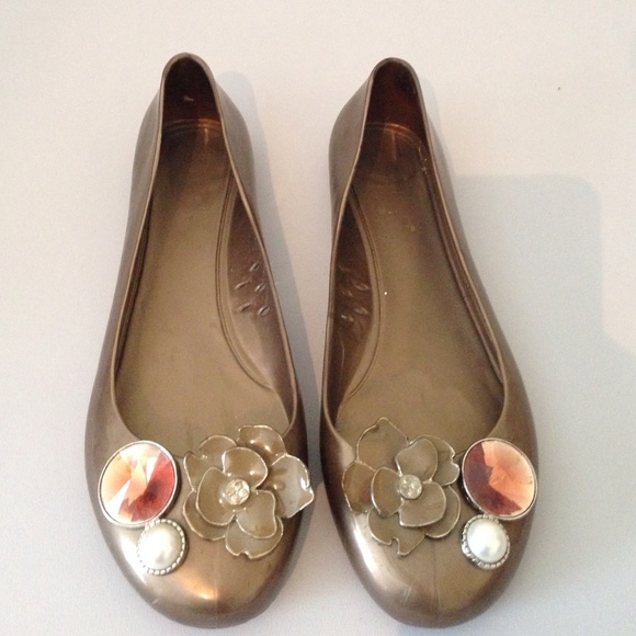 Champagne jelly flats