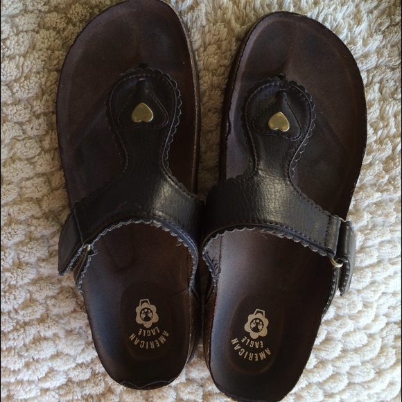 American eagle sandals