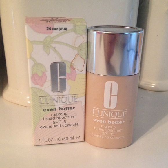 Clinique Even Better foundation in Linen