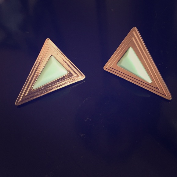 ❌SOLD❌ Teal & gold triangle earrings