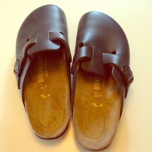 Brown leather Birkenstock clogs