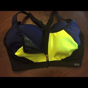 VSX knockout sports bra