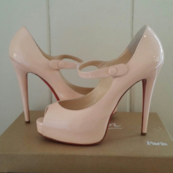 SOLD Christian Louboutin Jane Vendome 120 Patent