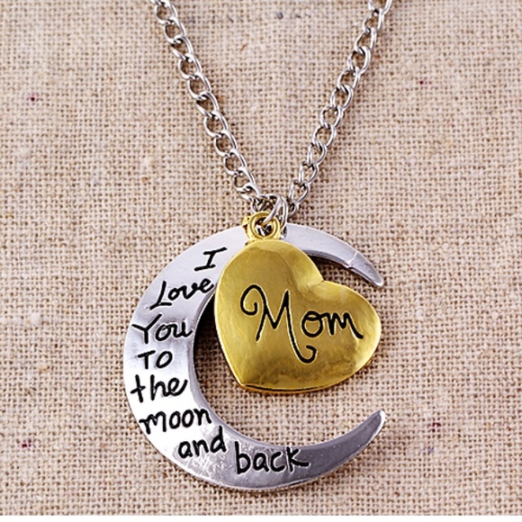 Perfect gift  ! love you to the moon and back ❤️