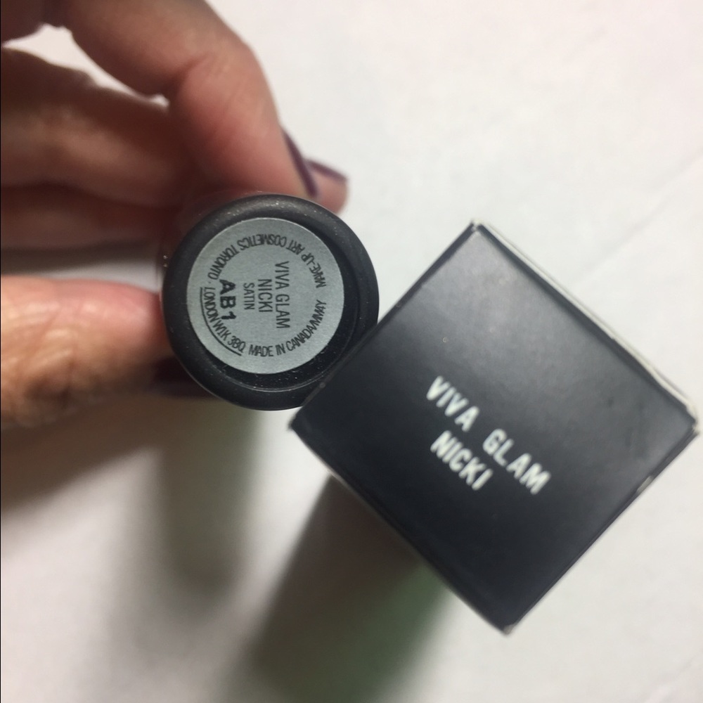 Mac limited edition viva glam nicki lipstick - Picture 3 of 5