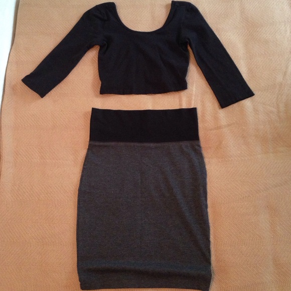 F21 grey high waisted skirt - Picture 1 of 2