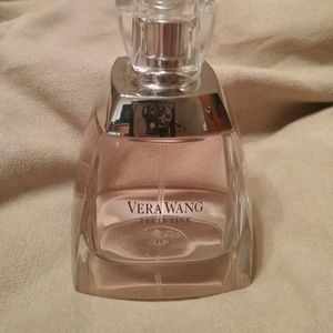 Vera Wang perfume