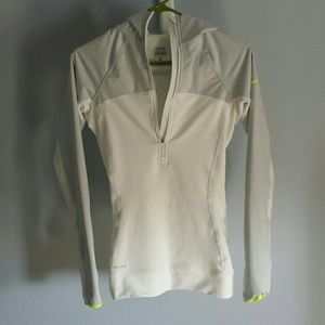 Xs Nike pro dry - fit sweatshirt