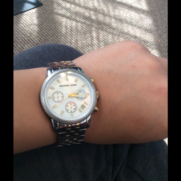 Mk watch ⌚️🌟