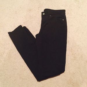 Black suede-like GAP "Super Skinny" jeans