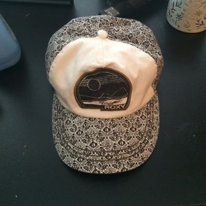 Roxy hat
