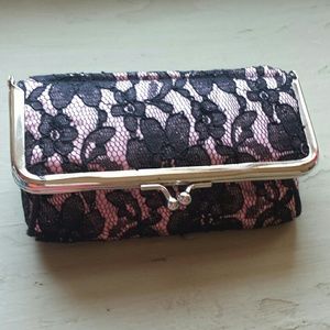 Make up holder
