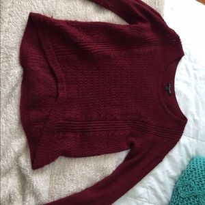 Maroon sweater