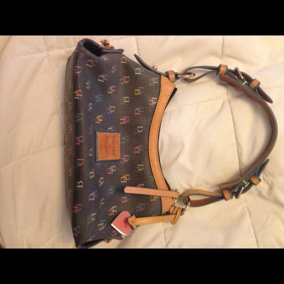 Dooney & Bourke purse