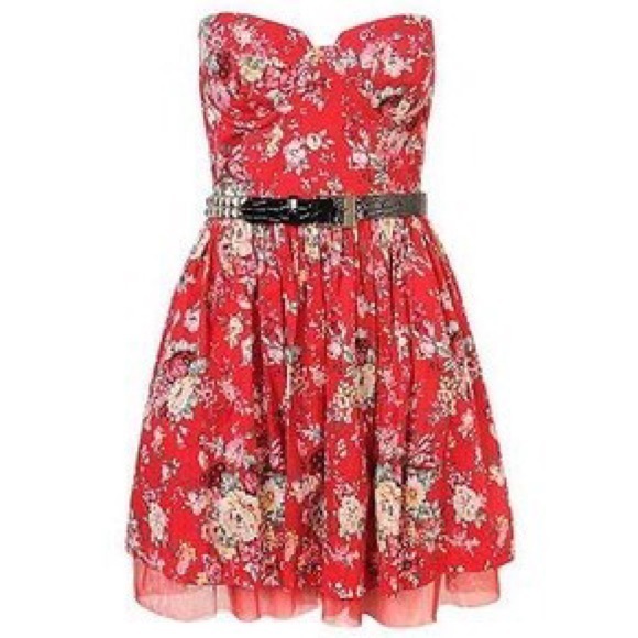 Forever 21 Red Floral Dress *no belt*