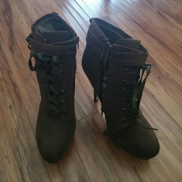 Dark navy green heeled boots