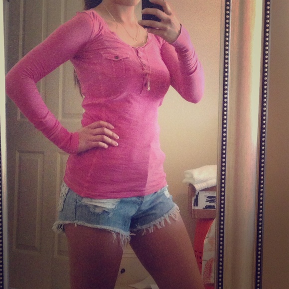 Pretty Rose Pink American Eagle Sleeved Top
