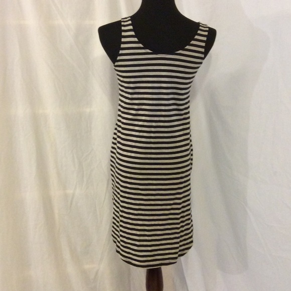 Twiggy London handkerchief top. Closet Closing - Picture 2 of 3