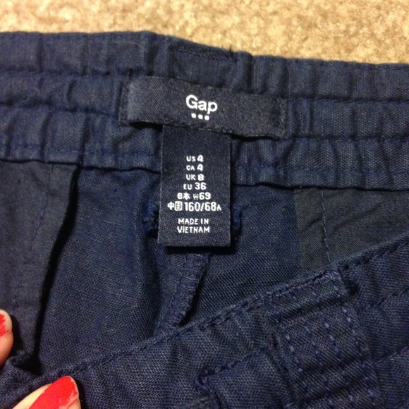 Navy linen shorts - Picture 2 of 3