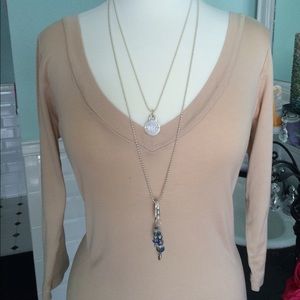 Double V neck Banana Republic Beige shirt