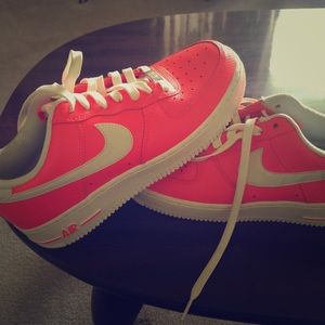 ORANGE/CREAM NIKE AIR FORCE 1